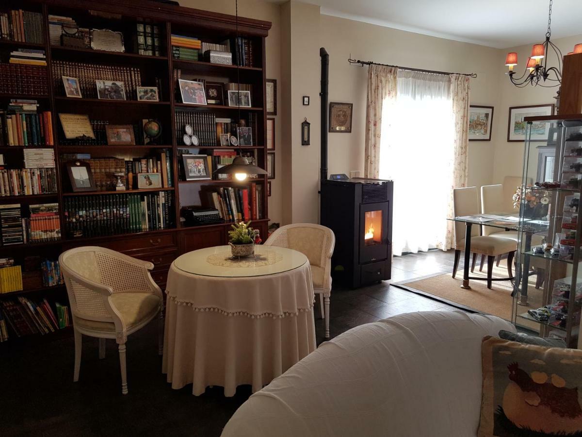 Casa Encantadora Con Piscina Privada Y Chimenea Villa Las Jaras Kültér fotó